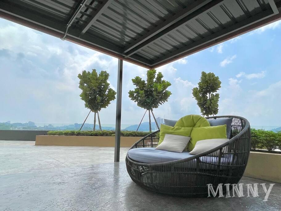 Netizen Near Mrt Couple Balcony Suite #31 Kampong Bukit Dukong Экстерьер фото